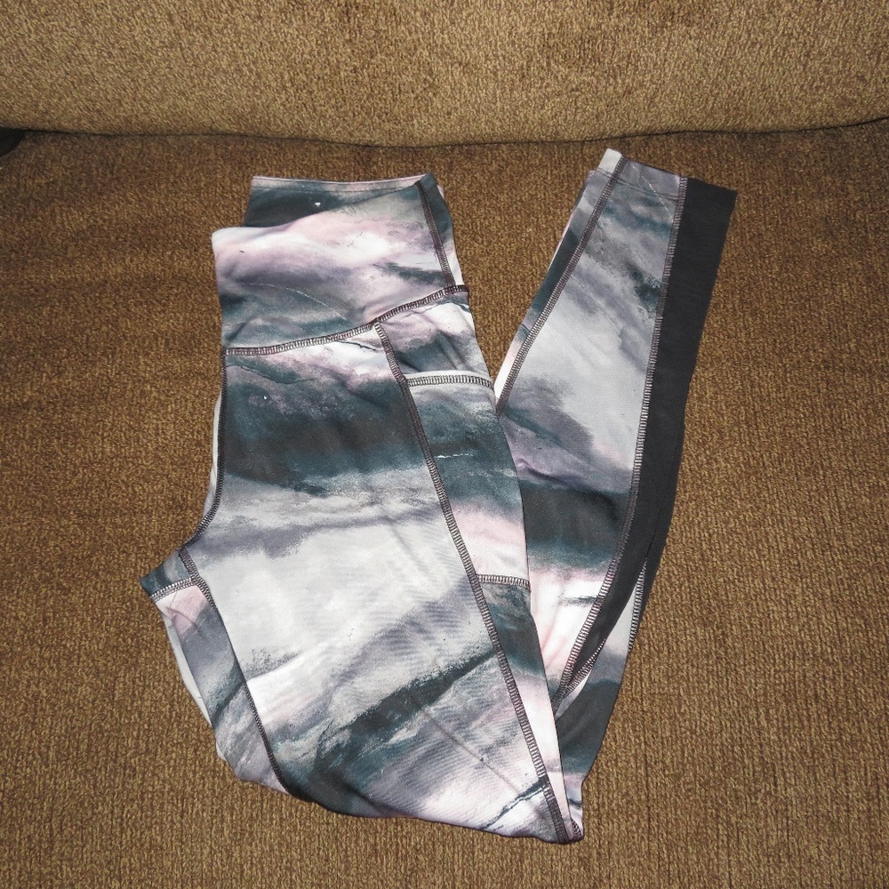 Kohl's Leggings (with pockets!!!) sz. M ✨